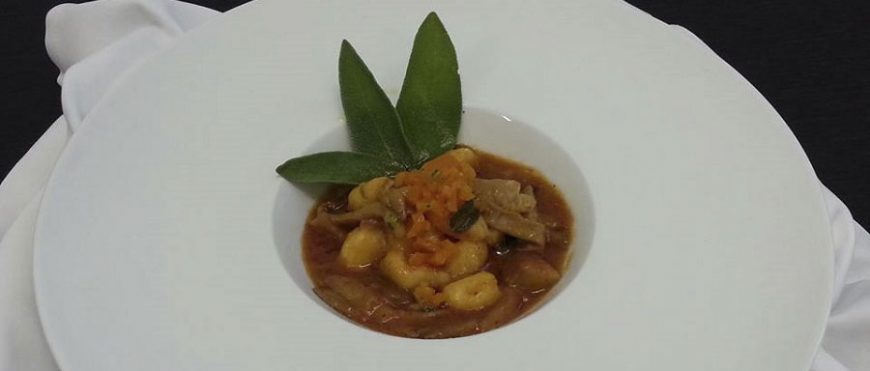 Gnocchi di zucca in salsa di funghi pleurotus