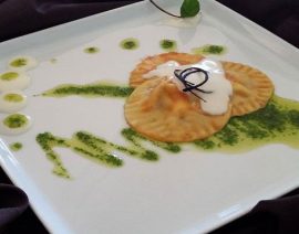 Tortellacci con melanzana e scamorza